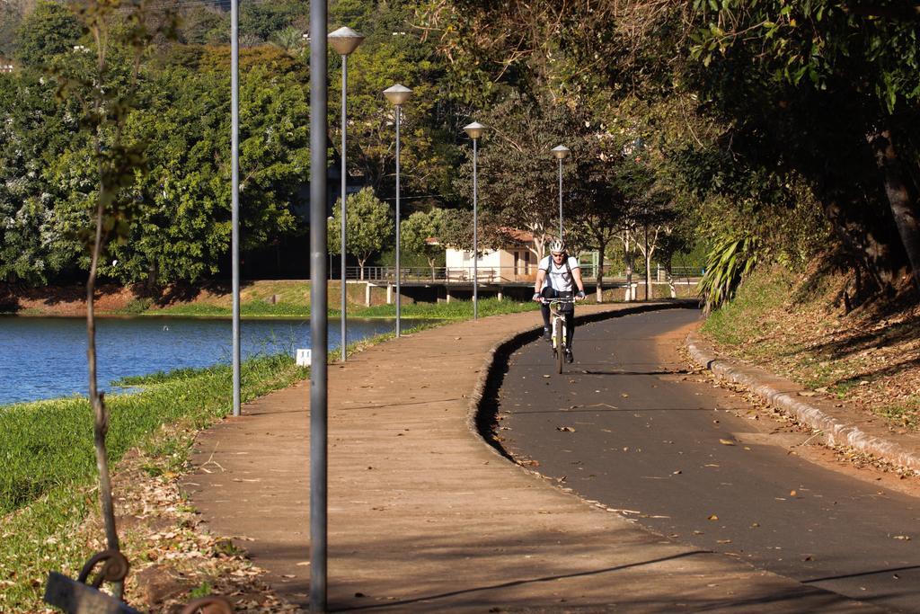 Chale Do Lago Araxa Exterior photo